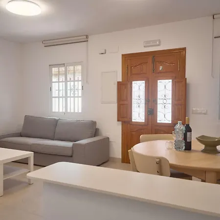 Casa Chica - Large Townhouse In Centro With Private Rooftop * Nerja